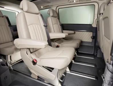 Mercedes-Benz - Viano